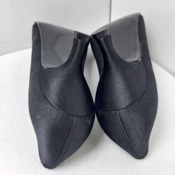 Stuart weitzman Peep Toe 2" Heel Black Satin Gathered Bow Sparkle Stars Sz 6.5 M - Picture 10 of 16